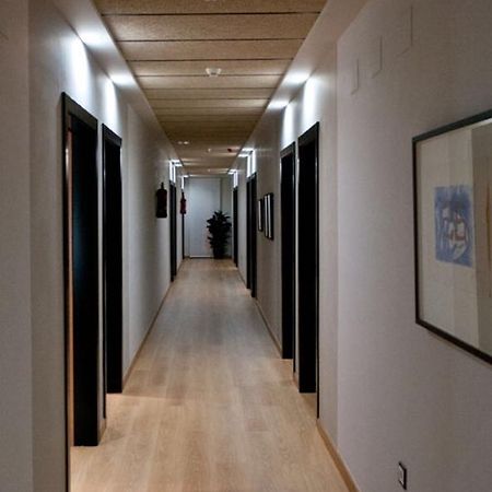 Hotel Onil Bagian luar foto