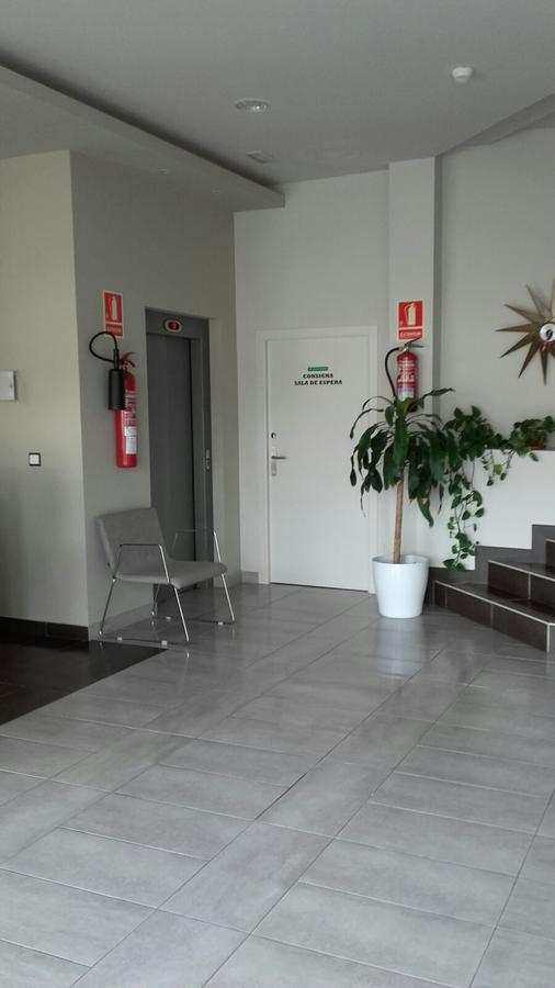 Hotel Onil Bagian luar foto